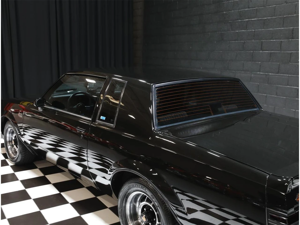1986 Buick Grand National - Image 26 of 31
