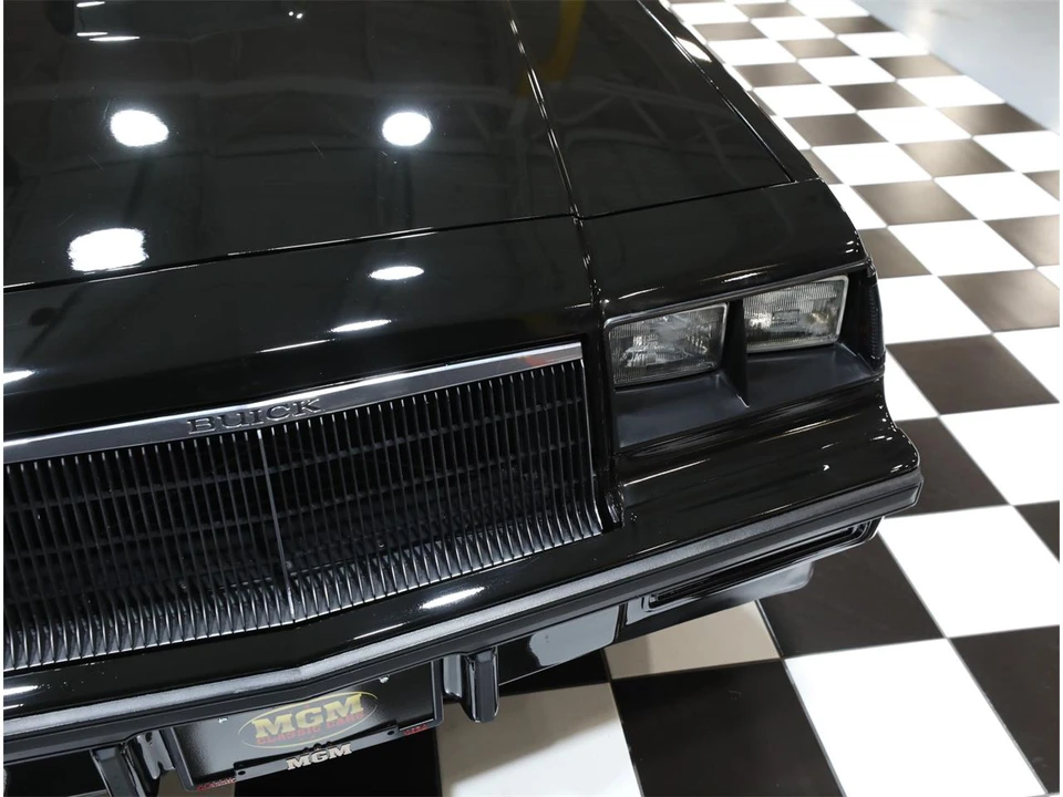 1986 Buick Grand National - Image 10 of 31