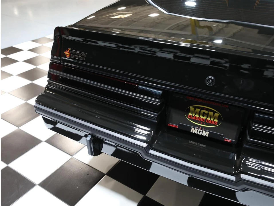 1986 Buick Grand National - Image 23 of 31