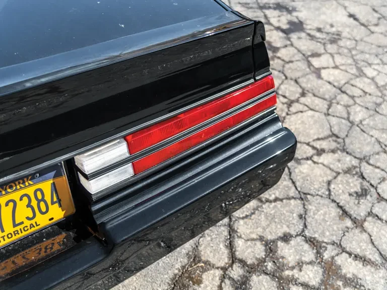 1986 Buick Grand National - Image 19 of 24