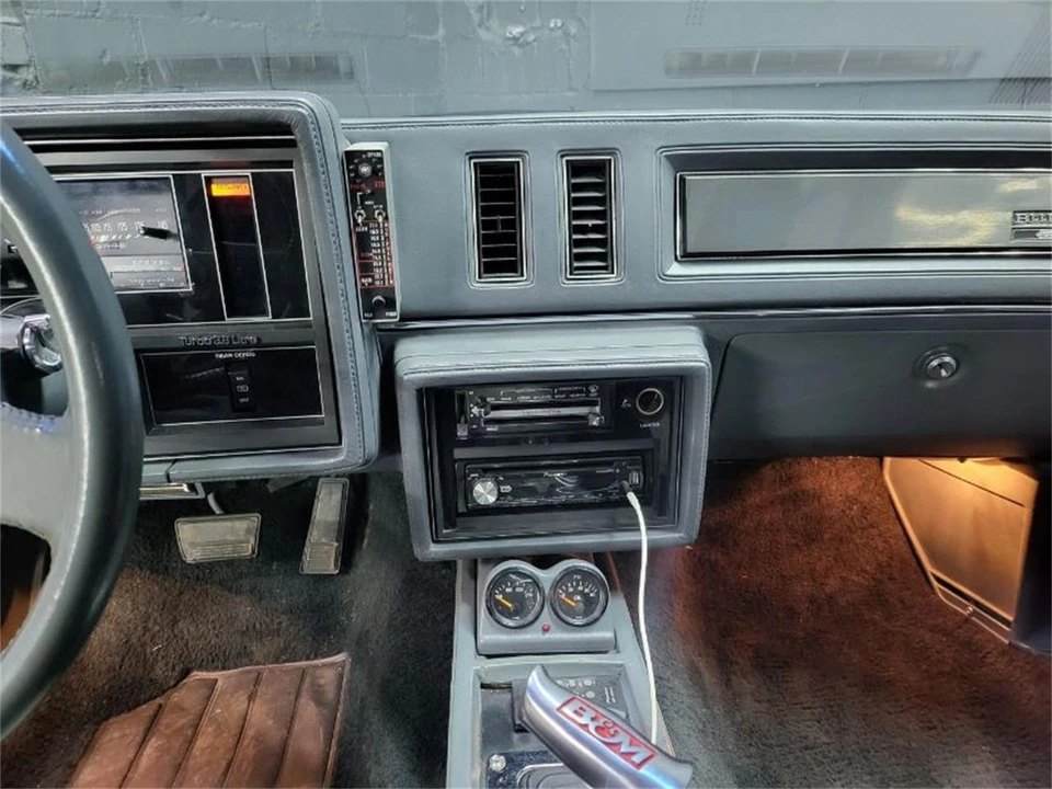 1986 Buick Grand National - Image 18 of 30