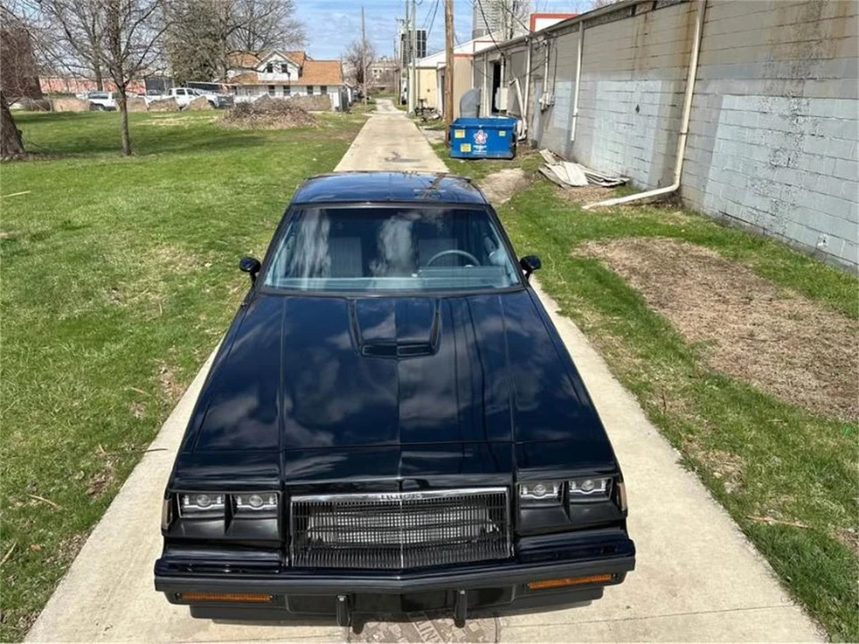 1986 Buick Grand National - Image 9 of 30
