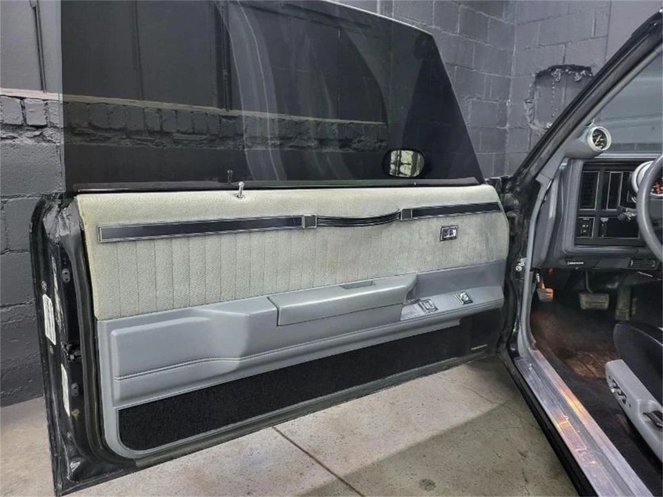 1986 Buick Grand National - Image 21 of 30