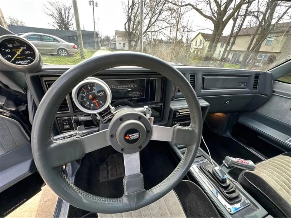 1986 Buick Grand National - Image 29 of 30