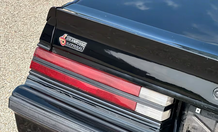 1986 Buick Grand National - Image 11 of 19