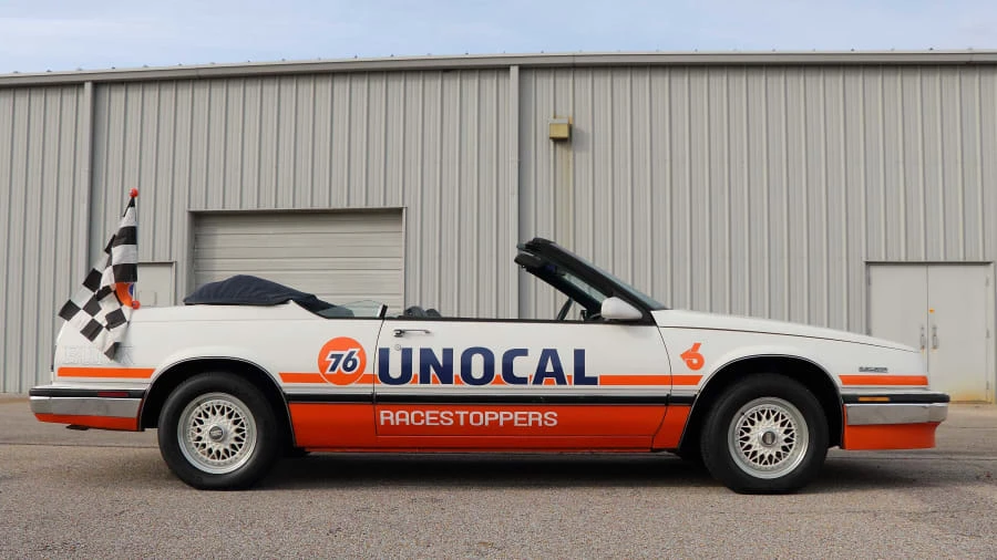 1986 Buick LeSabre - Image 2 of 12