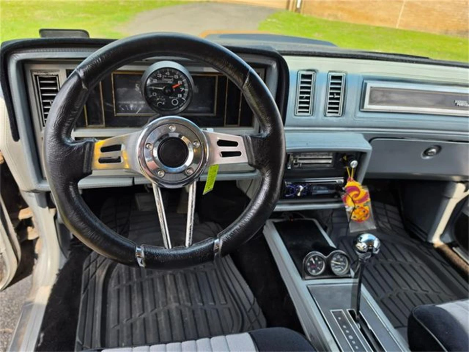 1986 Buick Regal - Image 17 of 31