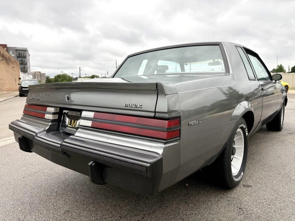 1986 Buick Regal - Image 26 of 31