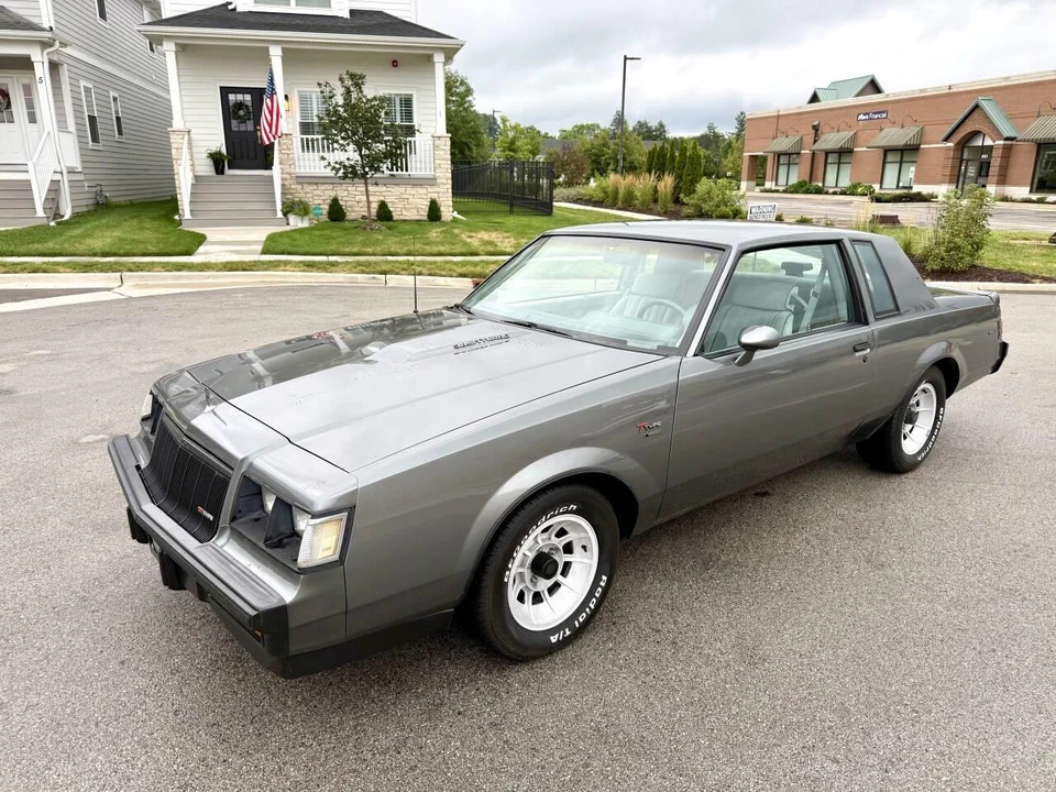 1986 Buick Regal - Image 2 of 31