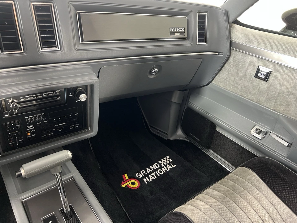 1986 Buick Regal - Image 20 of 21