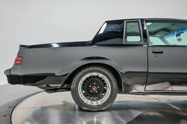 1986 Buick Regal - Image 22 of 31