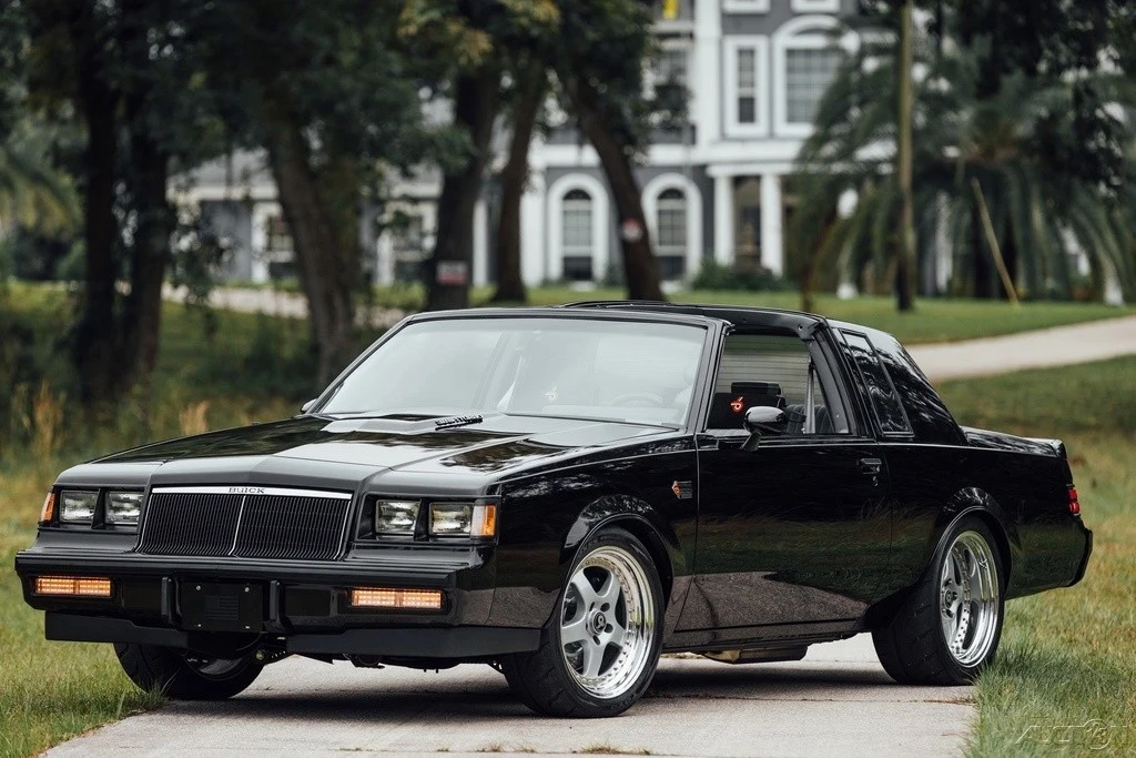 1986 Buick Grand National - Image 8 of 12