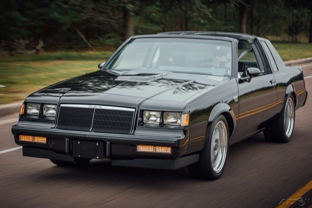 1986 Buick Grand National - Image 10 of 12
