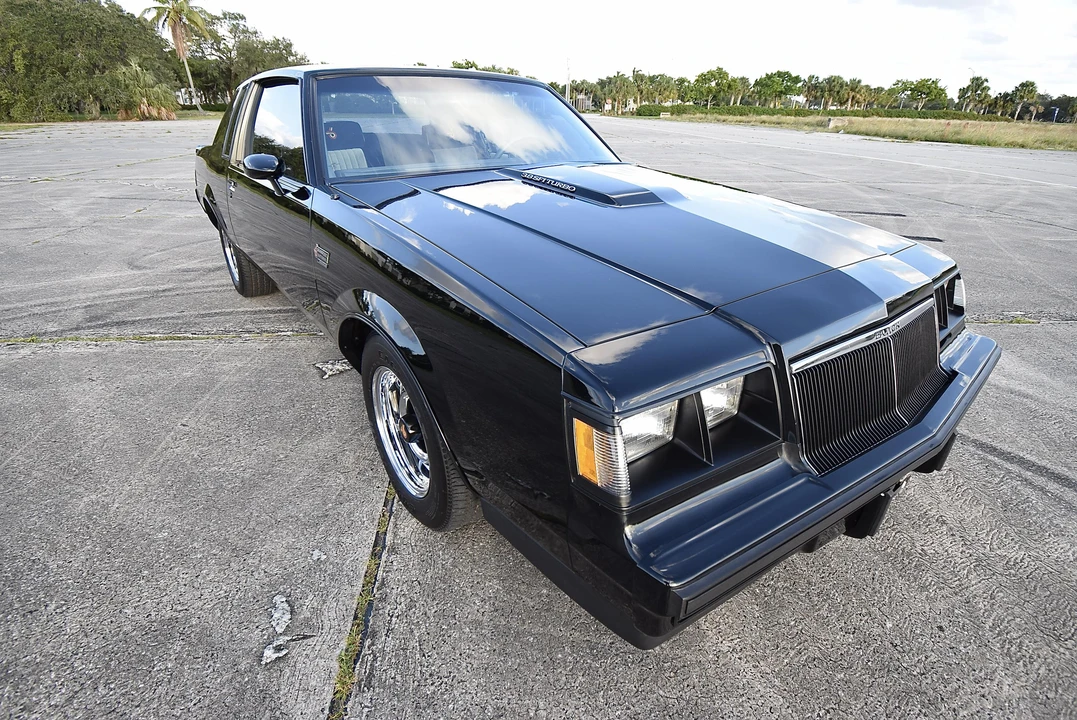 1986 Buick Grand National - Image 29 of 31