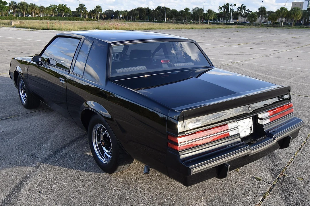 1986 Buick Grand National - Image 16 of 31