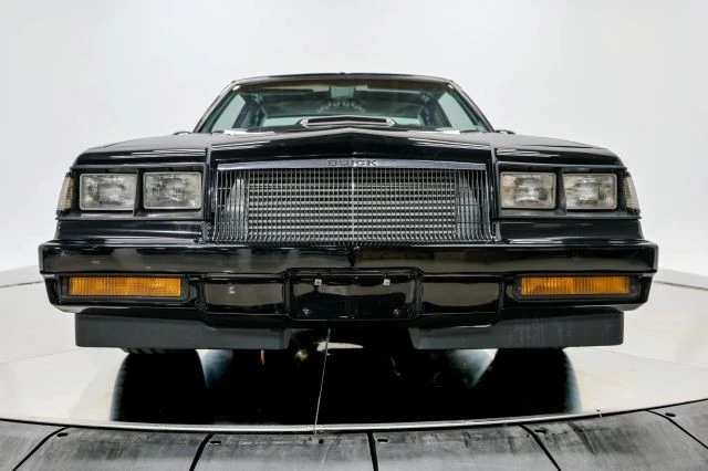 1986 Buick Grand National - Image 10 of 31