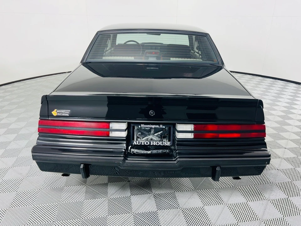 1986 Buick Regal - Image 10 of 12