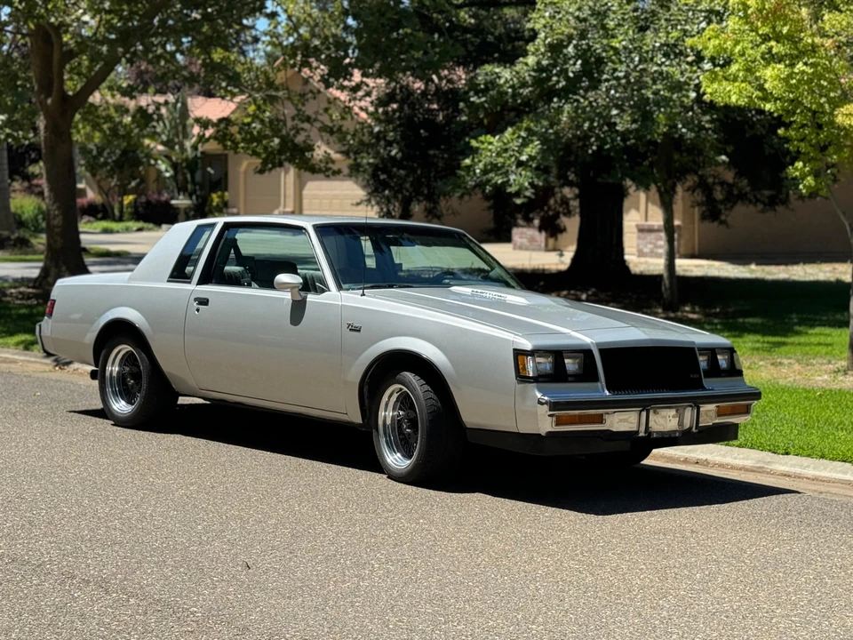 1986 Buick Regal - Image 17 of 31