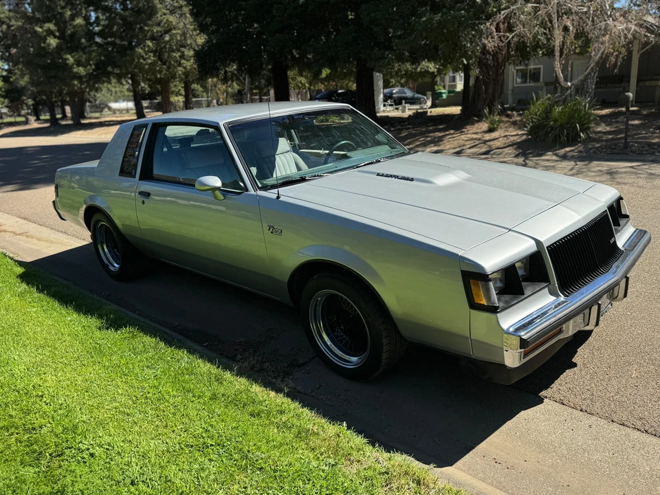 1986 Buick Regal - Image 18 of 31