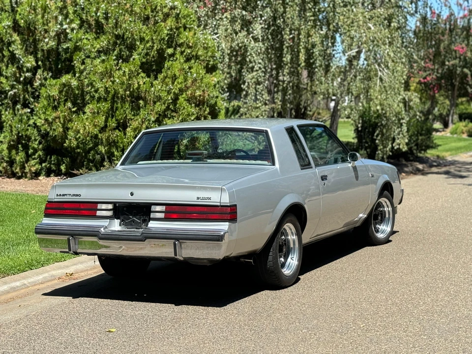 1986 Buick Regal - Image 13 of 31
