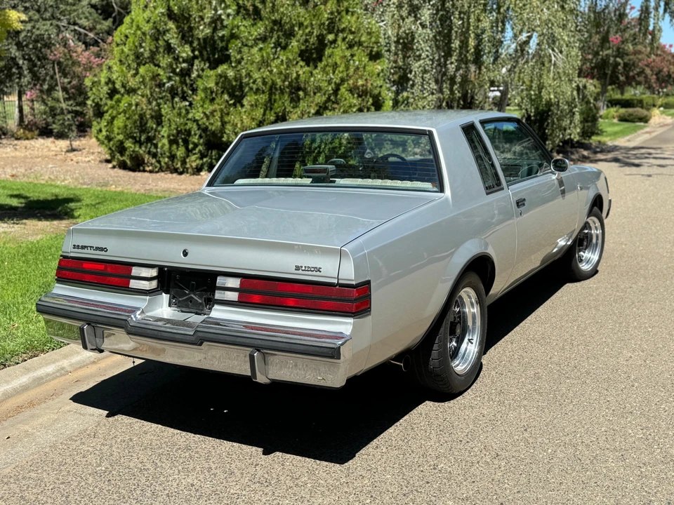 1986 Buick Regal - Image 14 of 31