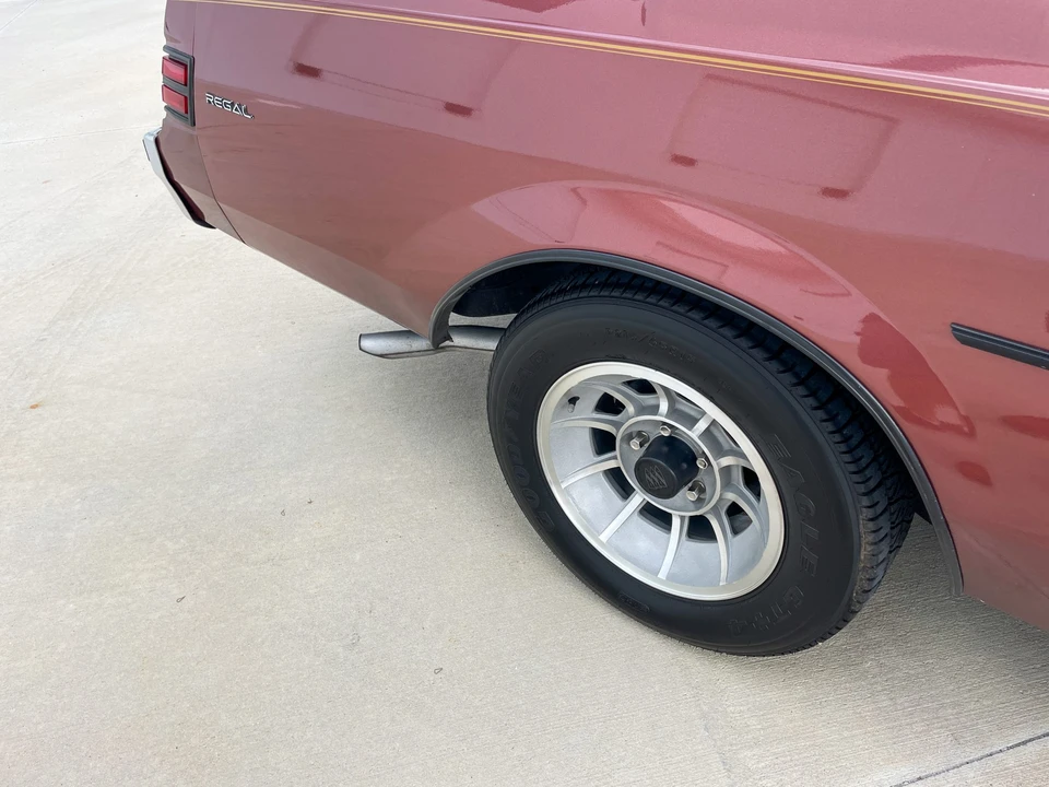 1986 Buick Regal - Image 30 of 31