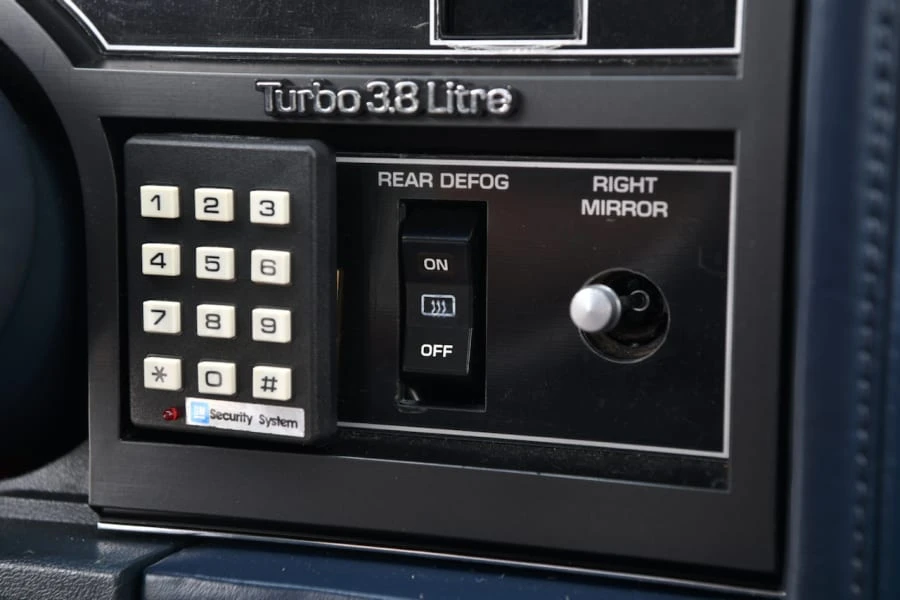 1986 Buick Regal - Image 27 of 31