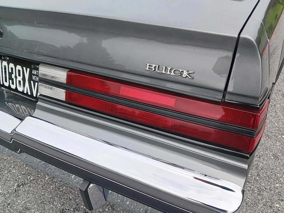 1986 Buick Regal - Image 27 of 31