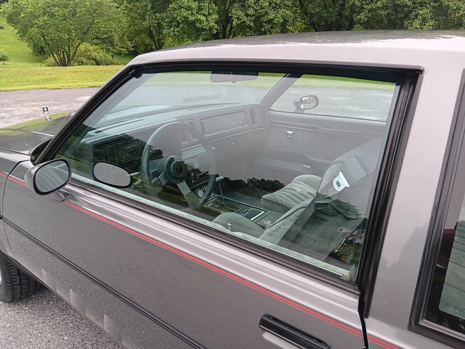1986 Buick Regal - Image 18 of 31