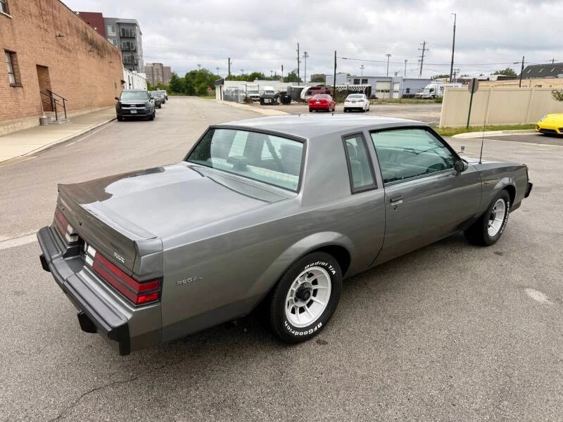 1986 Buick Regal - Image 25 of 31