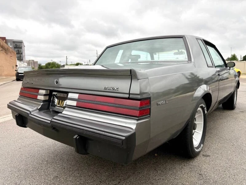 1986 Buick Regal - Image 26 of 31