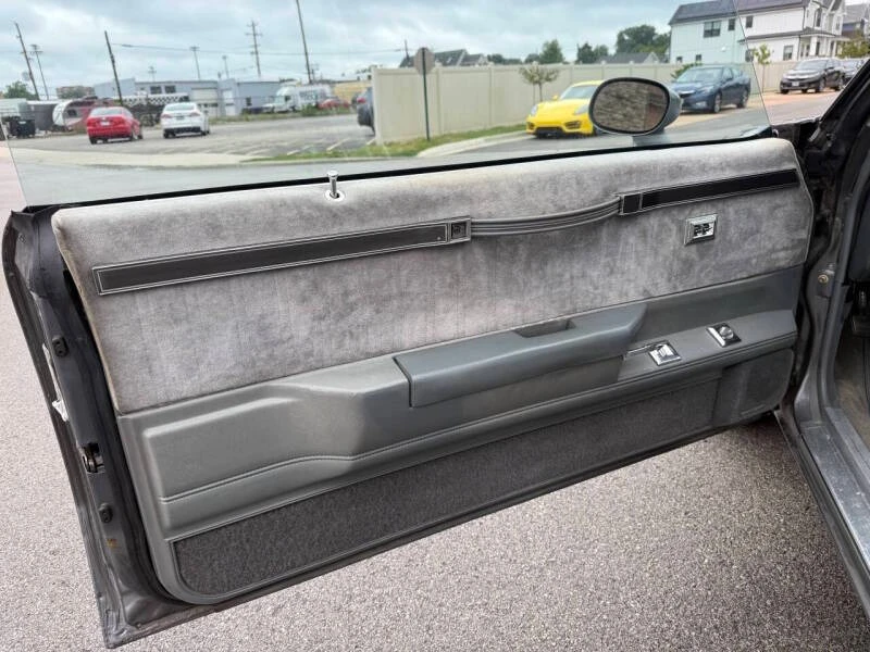 1986 Buick Regal - Image 27 of 31