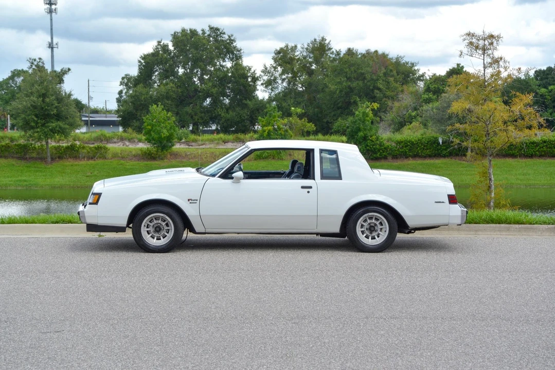 1986 Buick Regal - Image 2 of 31
