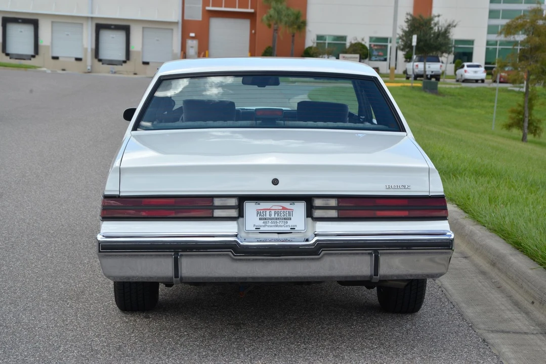 1986 Buick Regal - Image 21 of 31