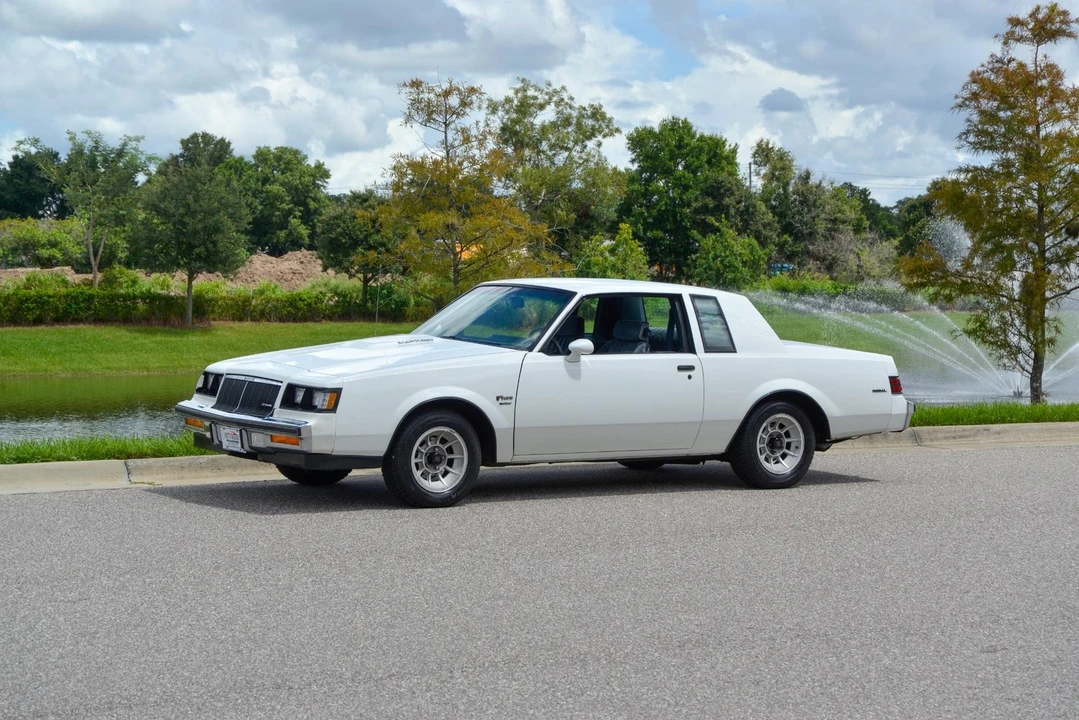 1986 Buick Regal - Image 17 of 31