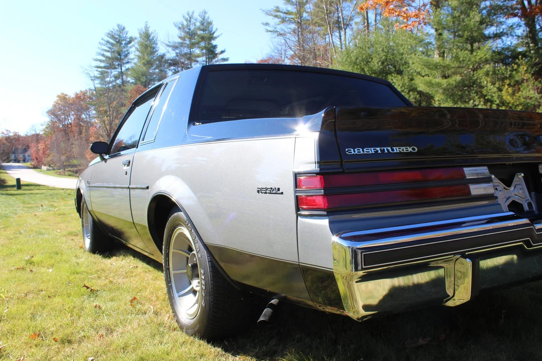 1986 Buick Regal - Image 18 of 31