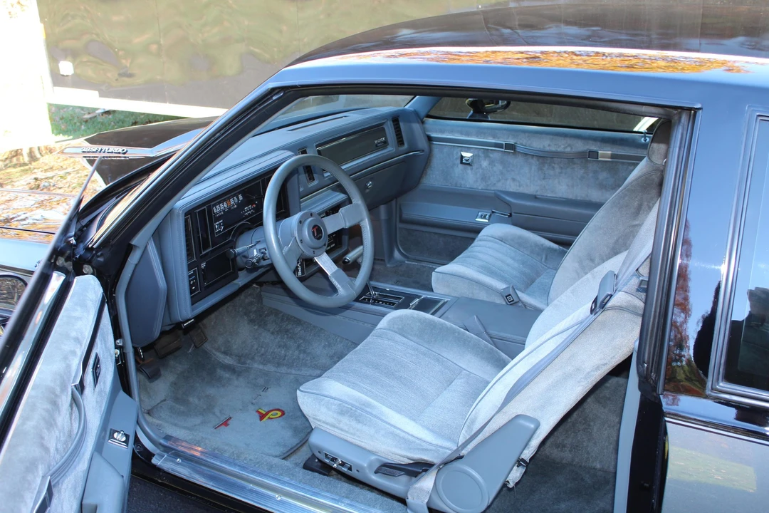 1986 Buick Regal - Image 27 of 31