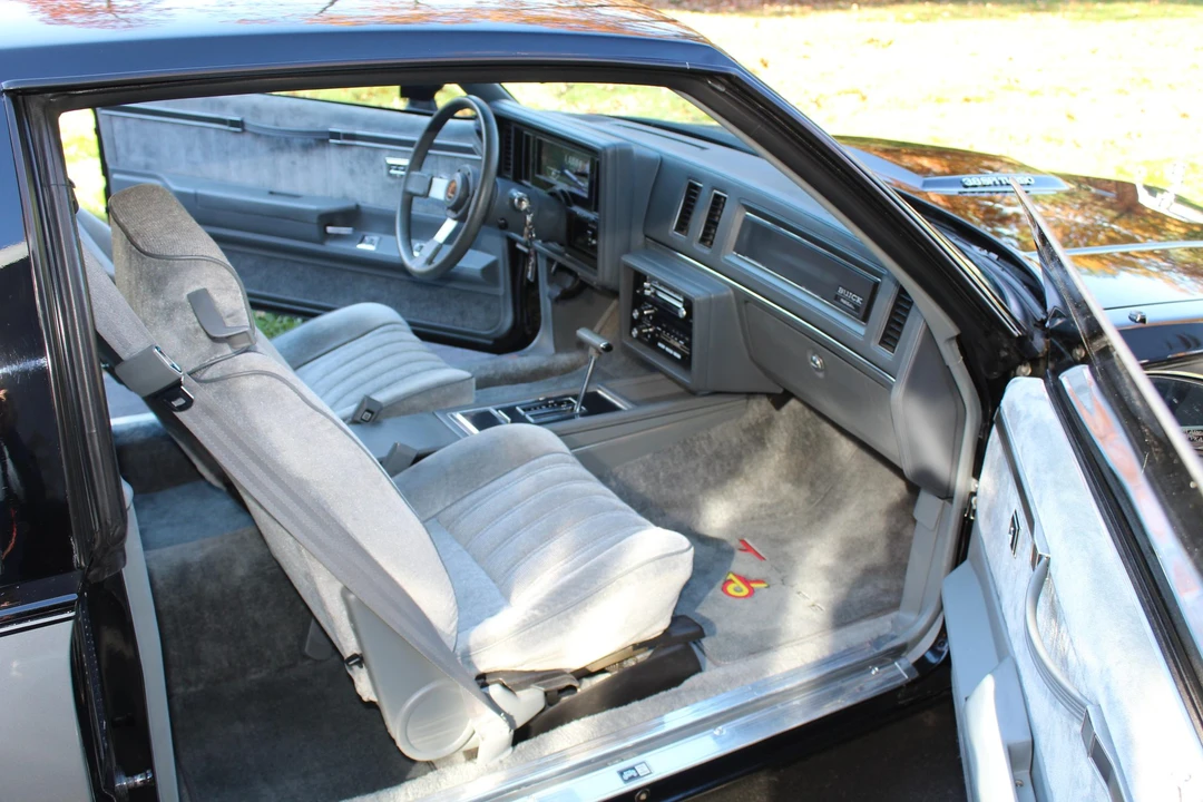 1986 Buick Regal - Image 29 of 31
