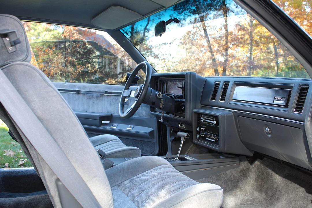1986 Buick Regal - Image 30 of 31