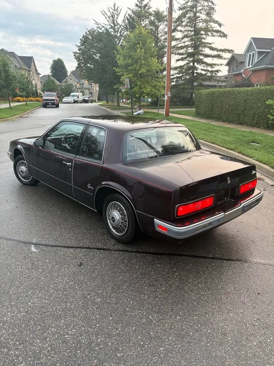 1986 Buick Riviera 4th-7th Gen - Image 7 of 19
