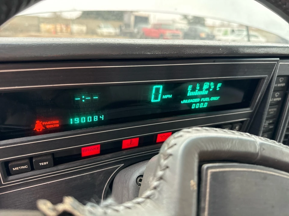 1986 Buick Riviera 4th-7th Gen - Image 16 of 17