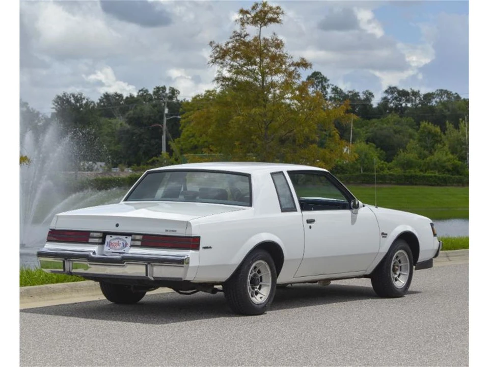 1986 Buick Grand National - Image 6 of 16