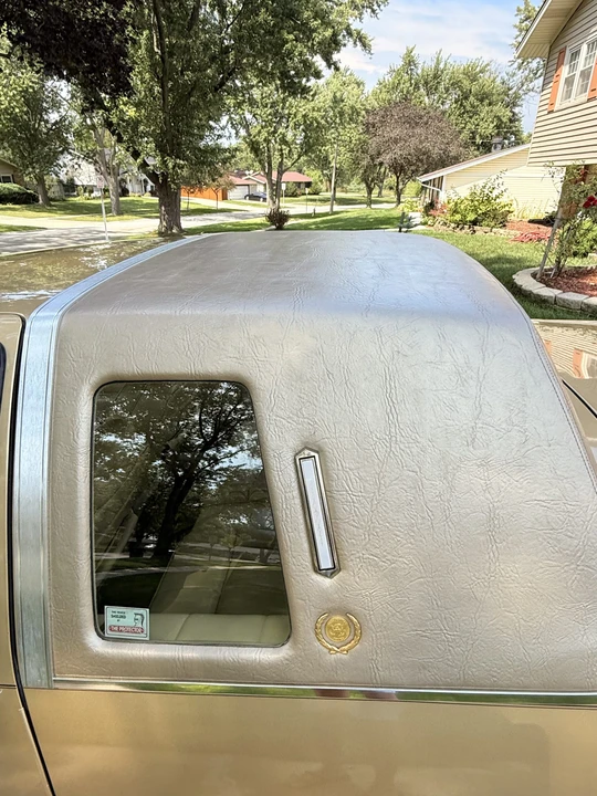 1986 Cadillac DeVille 6th Gen - Image 9 of 24
