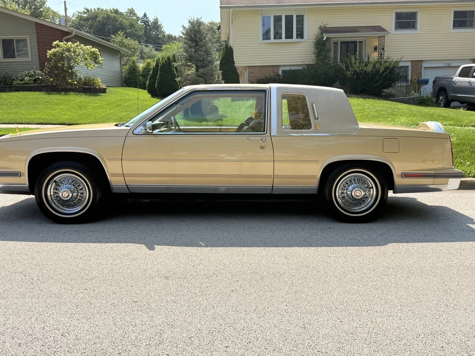 1986 Cadillac DeVille 6th Gen - Image 22 of 24