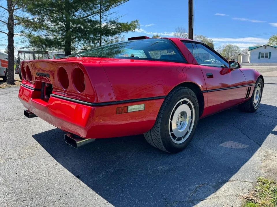 1986 Chevrolet Corvette C4 - Image 9 of 31