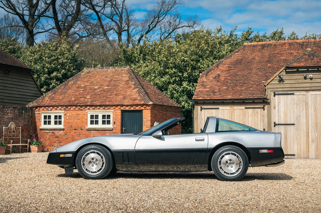 1986 Chevrolet Corvette C4 - Image 16 of 31