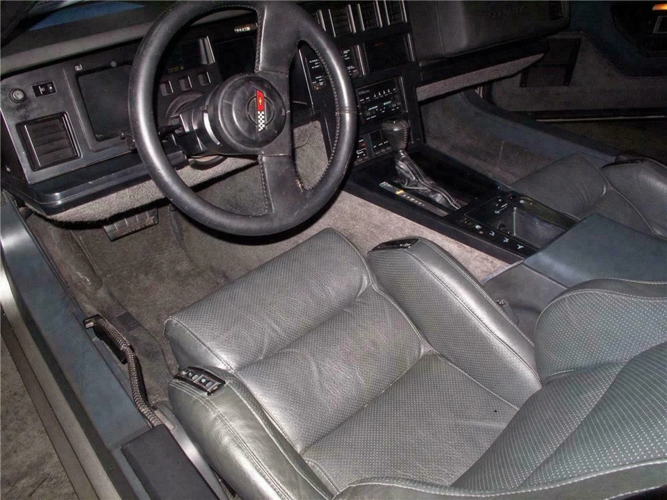 1986 Chevrolet Corvette C4 - Image 3 of 3
