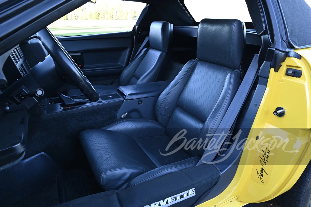 1986 Chevrolet Corvette C4 - Image 14 of 31
