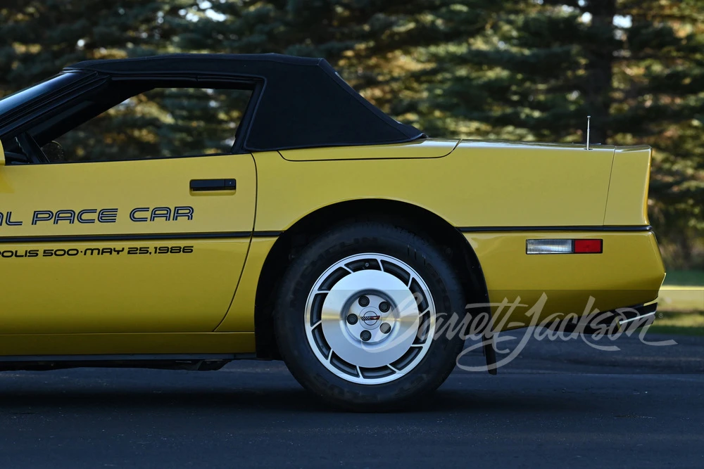 1986 Chevrolet Corvette C4 - Image 30 of 31