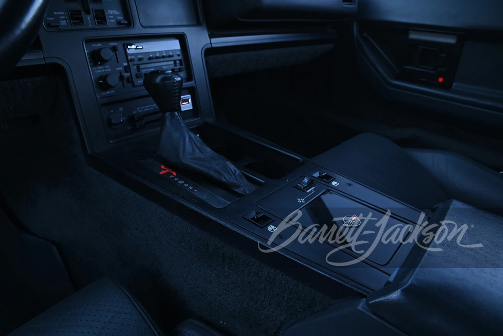 1986 Chevrolet Corvette C4 - Image 16 of 31
